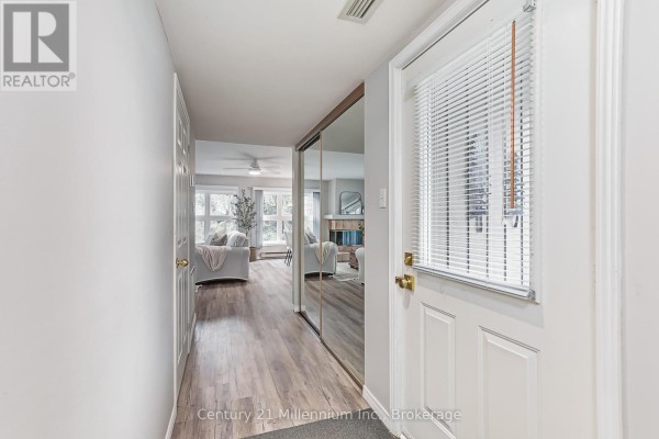 Bedroom 2 - 409 Mariners Way, Collingwood, ON L9Y5C7 Photo 2