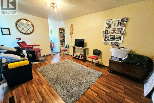 Living room - 409 Royal Place, Gerald, SK S0A1B0 Photo 2