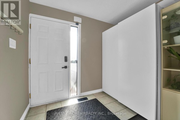 Family room - 41 - 3520 Downpatrick Road, Ottawa, ON K1V8T4 Photo 4