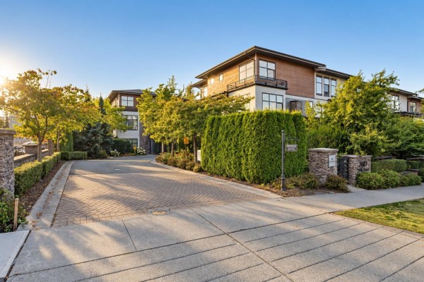 41 2687 158 Street, Surrey, BC V3Z6V3 Photo 4