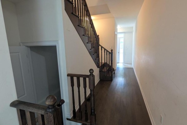 Primary Bedroom - 41 Aldridge Lane, Clarington, ON L1B0V6 Photo 4