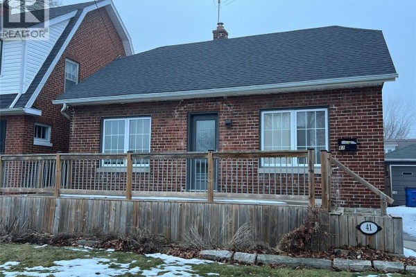 Residential for rent at 41 Alexandra Unit# Room 1, Chatham, ON - MLS® vbGOT3