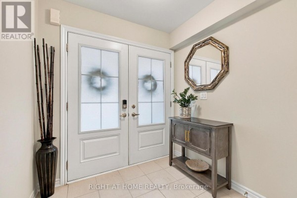 Kitchen - 41 Amulet Way, Whitby, ON L1R0R5 Photo 5
