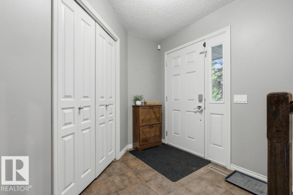 Family room - 41 Ashton Ga, Spruce Grove, AB T7X0H9 Photo 4