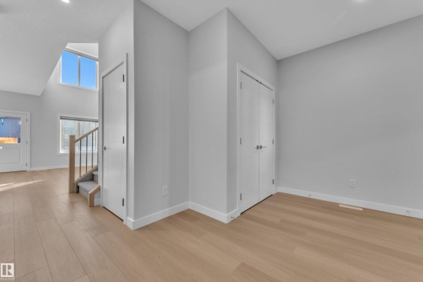 Primary Bedroom - 41 Axelwood Cr, Spruce Grove, AB T7X4G4 Photo 4