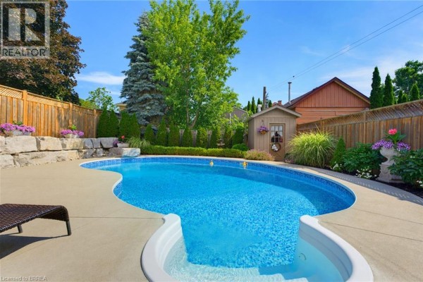 41 Banfield Street, Paris, ON, photo 2
