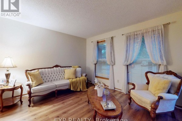 Den - 41 Bobcat Street, Brampton, ON L6R1C8 Photo 5