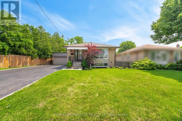 41 Bradstock Road, Toronto, ON M9M1M9 Photo 2