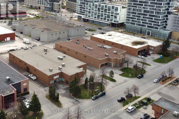 41 Buttermill Avenue, Vaughan, ON L4K3X1 Photo 2