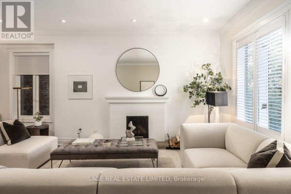 Family room - 41 Chicora Avenue, Toronto, ON M5R1T7 Photo 3