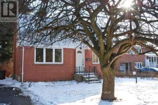 41 Churchill Avenue, Toronto, ON M2N1Y6 Photo 4
