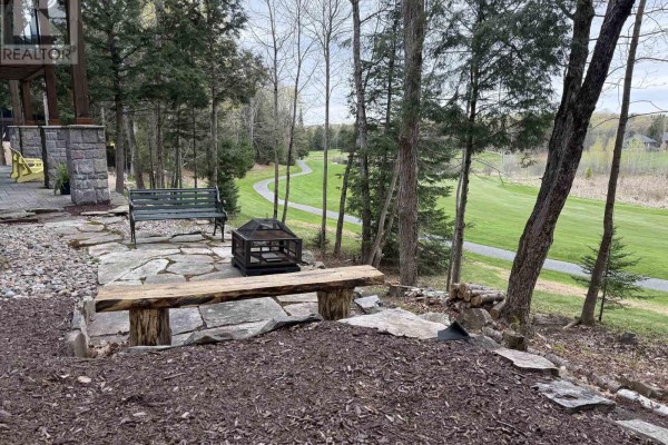 41 Clubhouse Drive, Huntsville, ON, photo 3