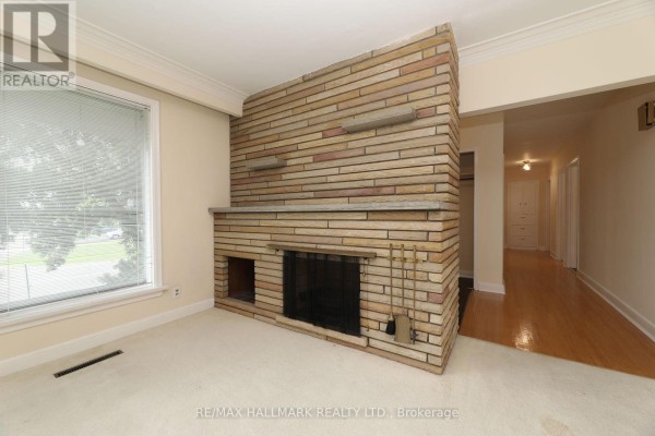 Primary Bedroom - 41 Commons Drive, Toronto, ON M1T1E3 Photo 4