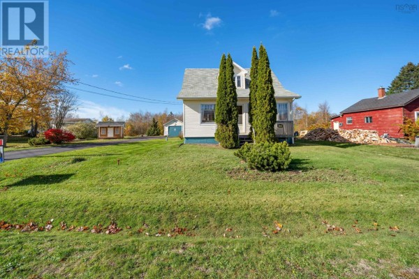 Living room - 41 Cowan Street, Springhill, NS B0M1X0 Photo 3