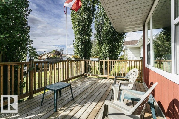 Kitchen - 41 Duke Dr, Lamont, AB T0B2R0 Photo 3