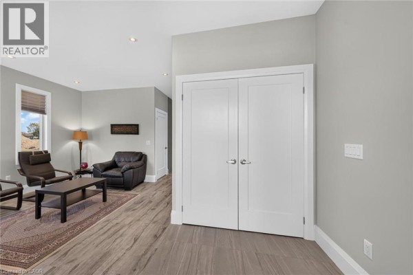 3pc Bathroom - 41 Eleanor Avenue, Hamilton, ON L8W1C7 Photo 3