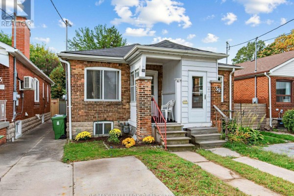 41 Gowan Avenue, Toronto