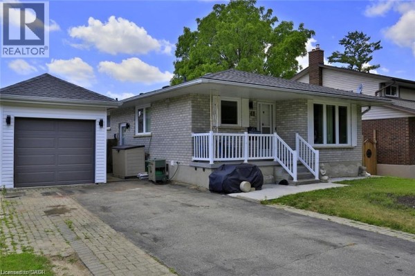 Family room - 41 Greenock Drive Unit# A & B, Kitchener, ON N2E2J9 Photo 2