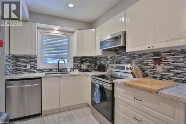 Kitchen - 41 Greenock Drive Unit# A & B, Kitchener, ON N2E2J9 Photo 5
