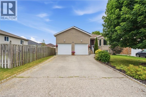 41 Griffiths Drive, Paris, ON, photo 2