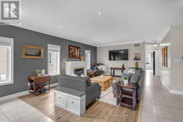 41 Harmer Crescent, Blandford Blenheim, ON N0J1G0 Photo 5