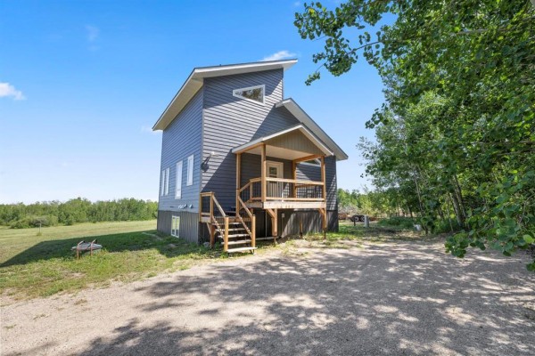 41 Heathwood Drive, Alexander, MB, photo 2