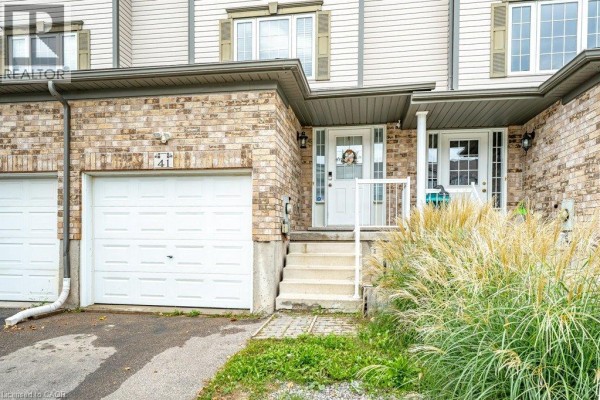 2pc Bathroom - 41 Madeleine Street, Kitchener, ON N2R1V4 Photo 2
