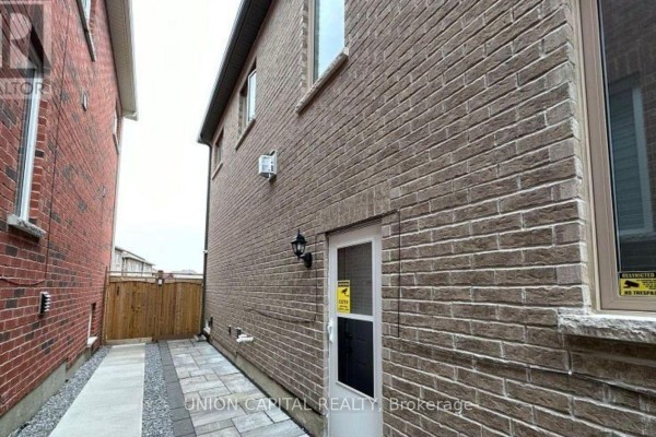 41 Manila Avenue, Markham, ON L3R0K6 Photo 4