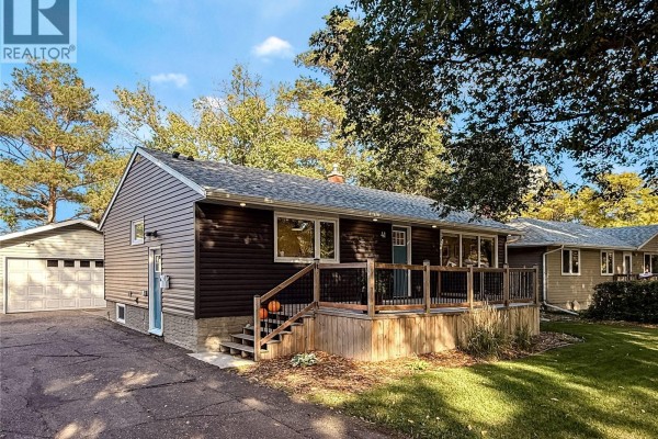 41 Motherwell Crescent, Regina, SK, photo 2