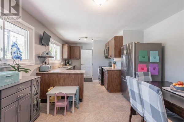 Kitchen - 41 Moxam Drive, Greater Sudbury, ON P3Y1C5 Photo 4