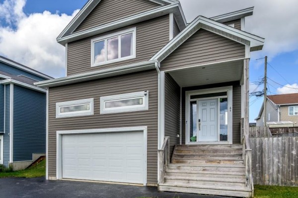 41 Oberon Street, St  John S, NL, photo 2