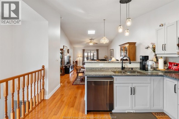 41 Queens Hill Crescent, Leamington, ON, photo 3