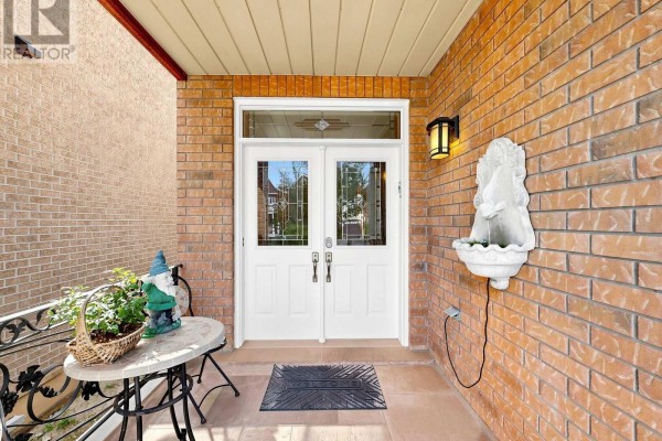 Family room - 41 Ravel Drive, Vaughan, ON L4J8Z2 Photo 5