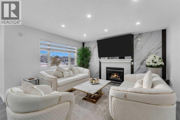 Living room - 41 Royal Birch Terrace Nw, Calgary, AB T3G5N7 Photo 4