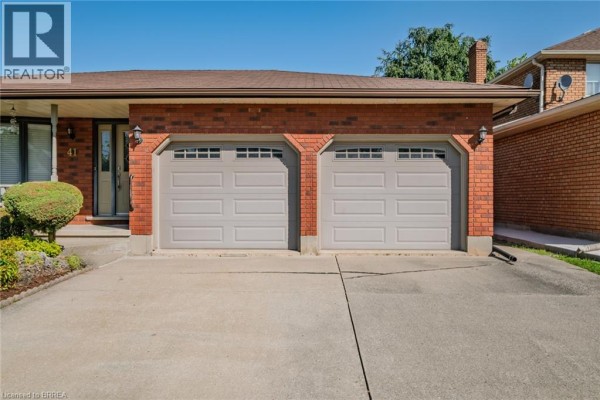 41 Royal Oak Drive, Brantford, ON, photo 3
