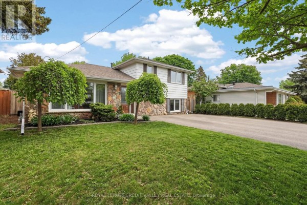 Bedroom 3 - 41 Staveley Crescent, Brampton, ON L6W2S1 Photo 4