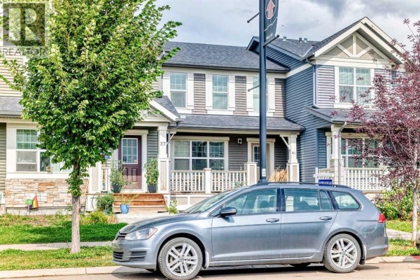 41 Sunvalley Road, Cochrane, AB, photo 2
