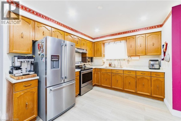 4pc Bathroom - 41 Tuerr Drive, Kitchener, ON N2E2L9 Photo 5