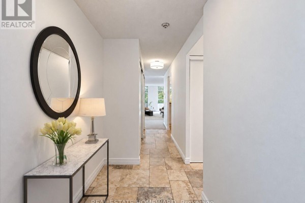 Dining room - 410 - 1093 Kingston Road, Toronto, ON M1N4E2 Photo 3