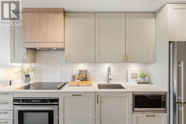 Kitchen - 410 - 1100 Kingston Road, Toronto, ON M1N0B3 Photo 3