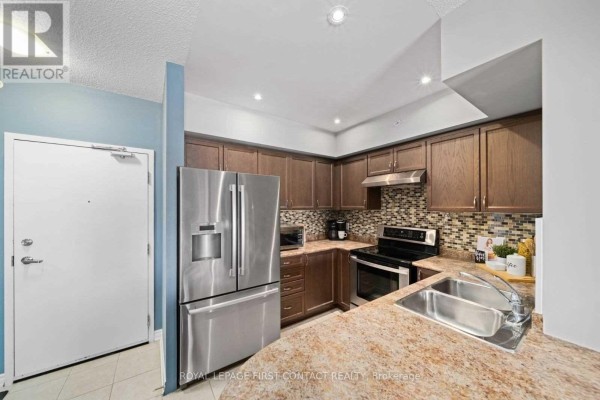Kitchen - 410 - 39 Ferndale Drive S, Barrie, ON L4N5T5 Photo 2