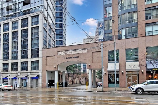 410 - 7 Carlton Street, Toronto, ON, photo 3