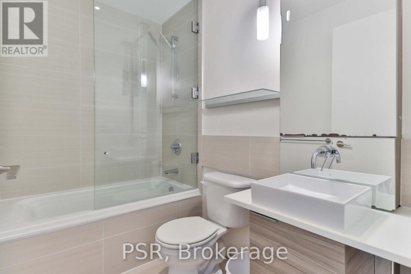 Kitchen - 410 - 8 Charlotte Street, Toronto, ON M5V0K4 Photo 3