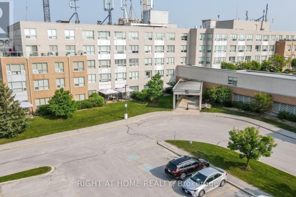 410 - 90 Dean Avenue, Barrie, ON, photo 2