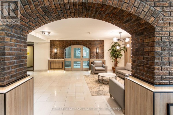 Kitchen - 410 - 966 Inverhouse Drive, Mississauga, ON L5J4B6 Photo 3