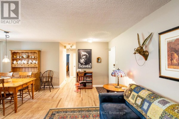 Bedroom - 410 - 966 Inverhouse Drive, Mississauga, ON L5J4B6 Photo 5