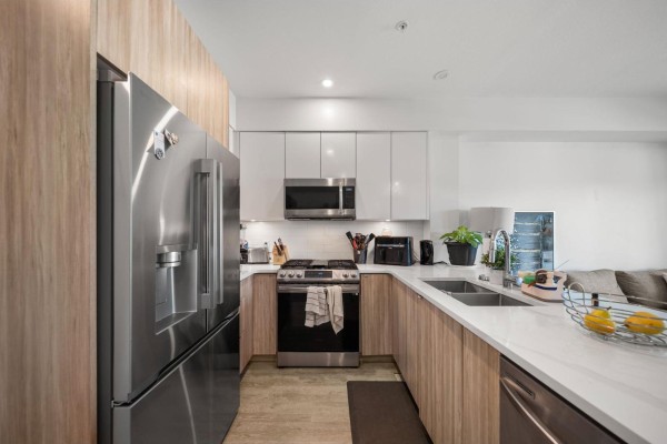 410 2649 James Street, Abbotsford, BC V2T3L6 Photo 4