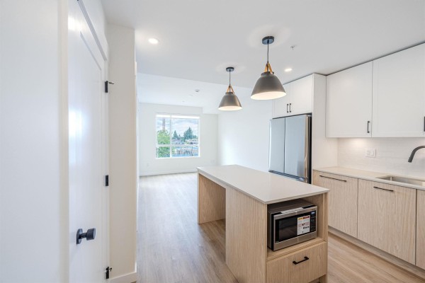 410 27218 Aldergrove Town Centre Drive, Langley, BC V4W3N7 Photo 5