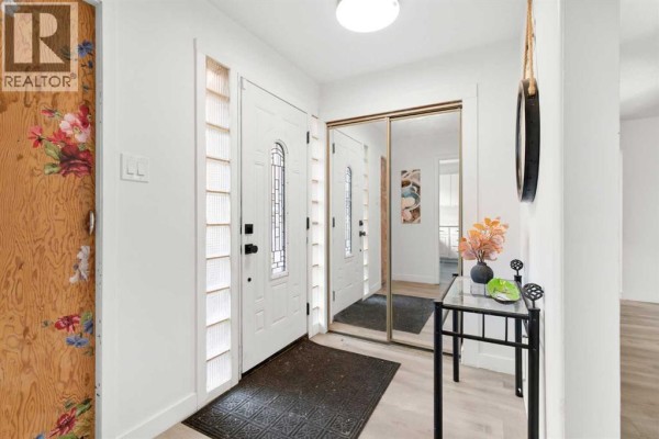 4pc Bathroom - 410 4 Avenue Sw, Medicine Hat, AB T1A4Z9 Photo 5