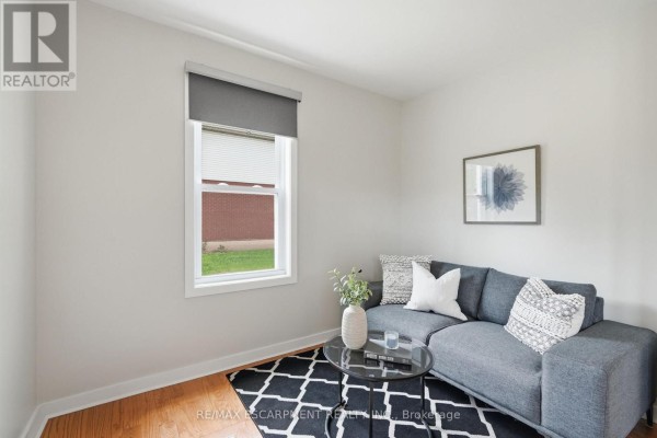 410 Beach Boulevard, Hamilton, ON, photo 2
